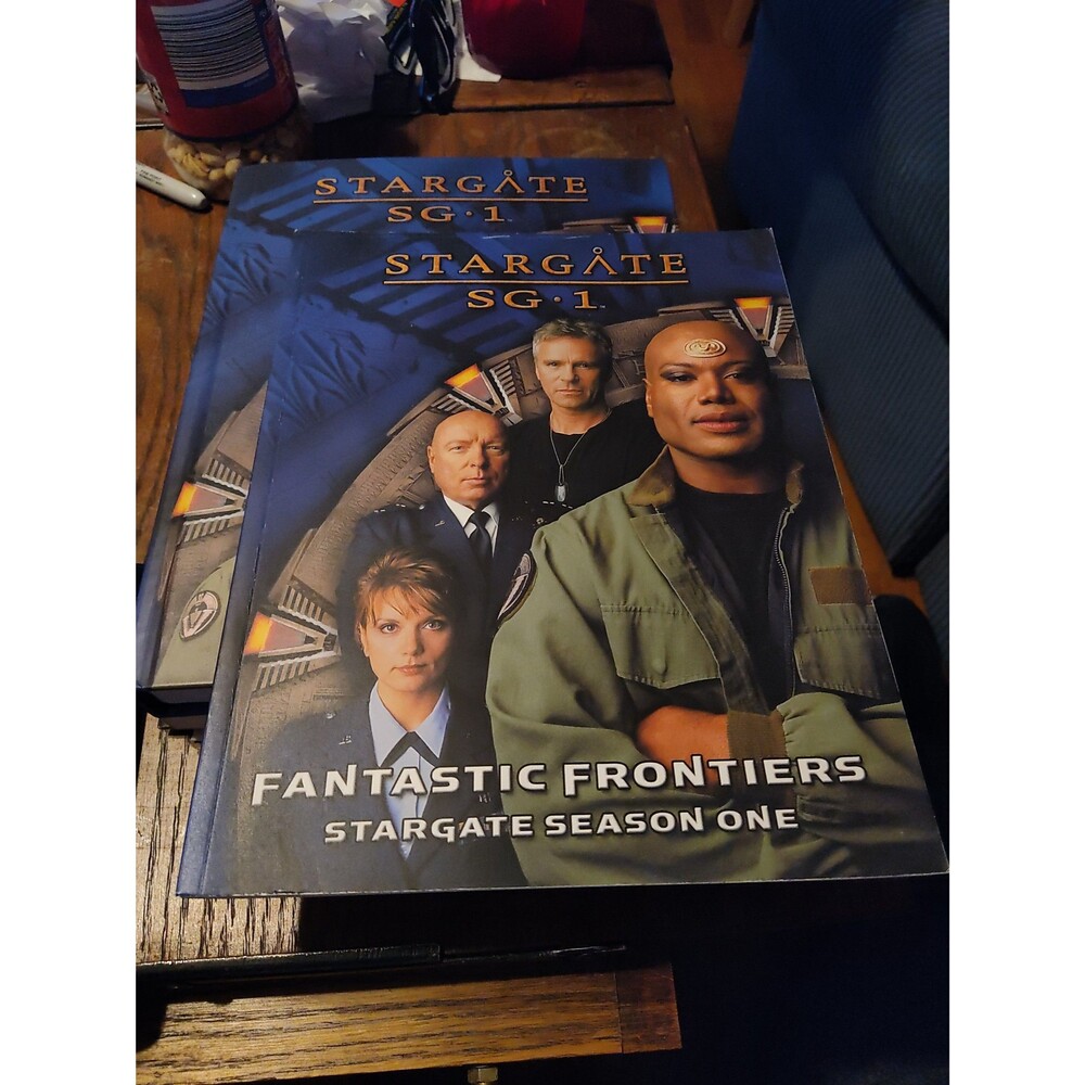 Stargate sg1 Role Playing bundle core book & Fantastic Frontiers